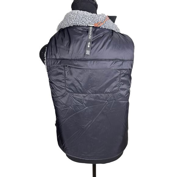 BASS OUTDOOR Women's Reversible Zip-Front Vest BLACK/GRAY NWT SIZE XS - Picture 9 of 13